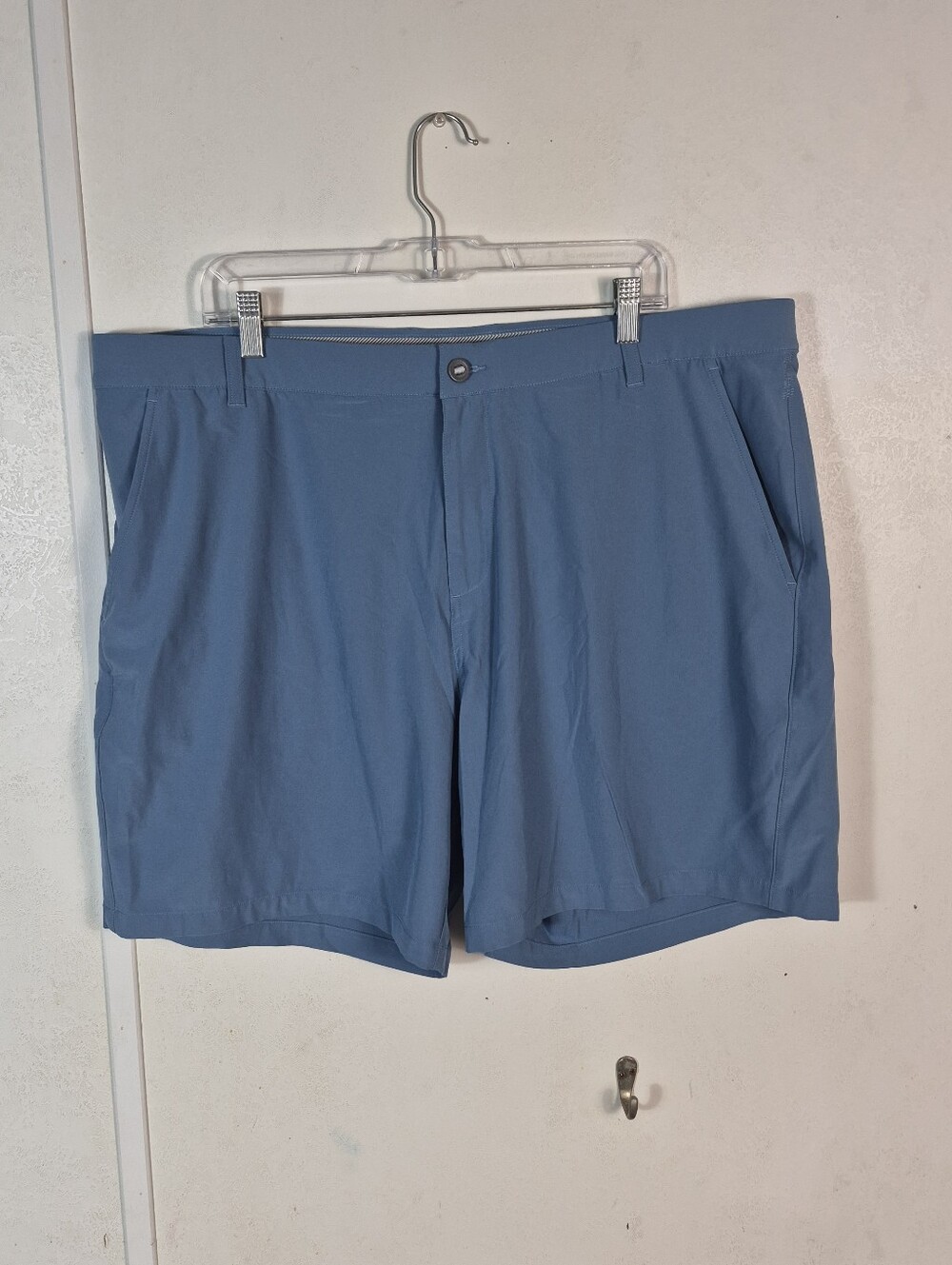 Puma Way 1 Men's Flat Front Shorts Blue Size 42
